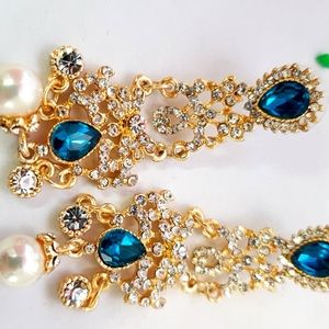 Gold plated Earings with pearl and stones
